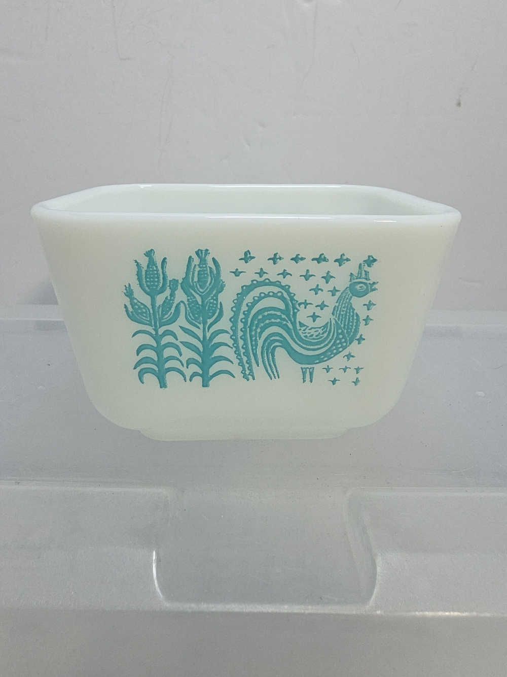 Vintage Pyrex Butterprint Amish 501 Refrigerator Dish Turquoise No Lid (A4)